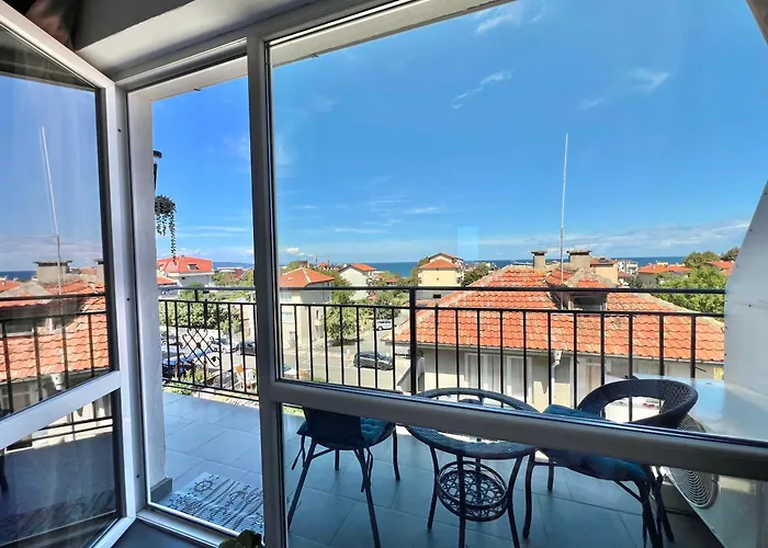 Summerblue - синьо лято Лозенец